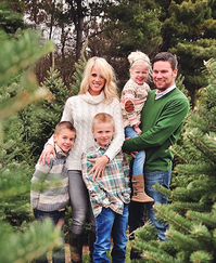 Grace Tree Service West Des Moines Family Photo